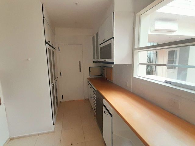place photo 50