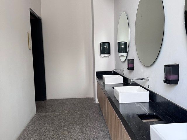 place photo 35