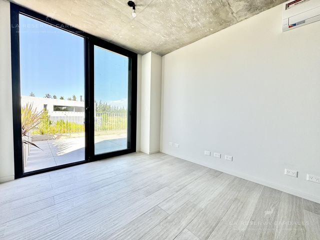 place photo 49