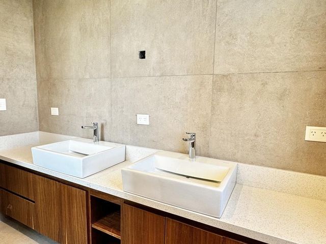 place photo 45