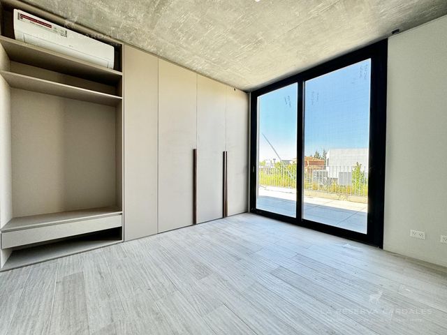 place photo 48