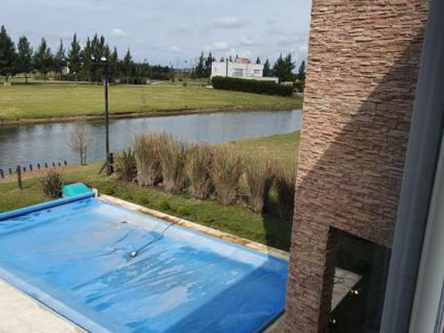 place photo 57