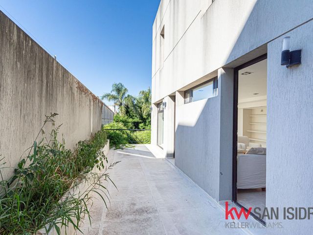 place photo 49
