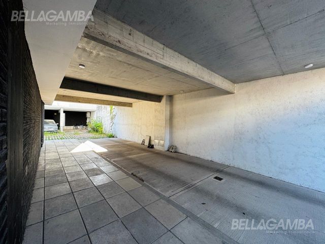 place photo 40