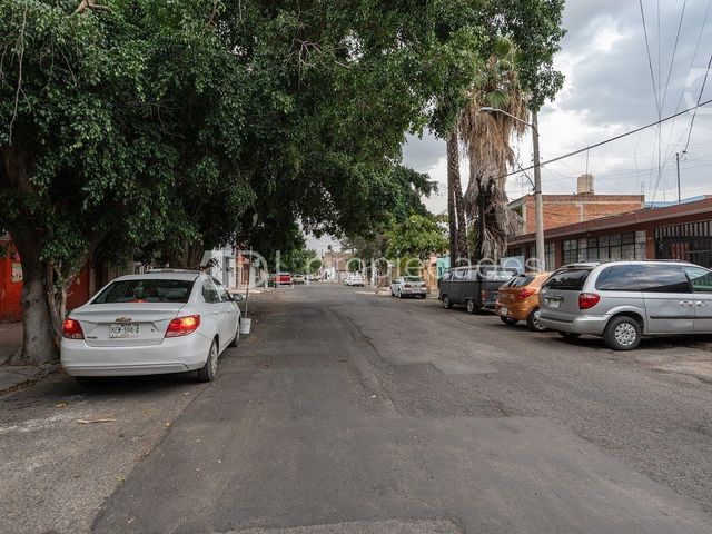 place photo 39