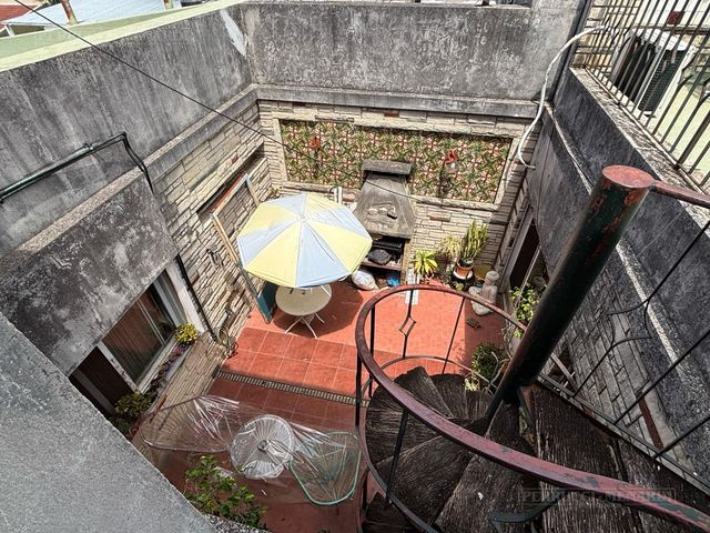 place photo 34