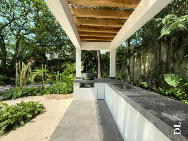 place photo 53