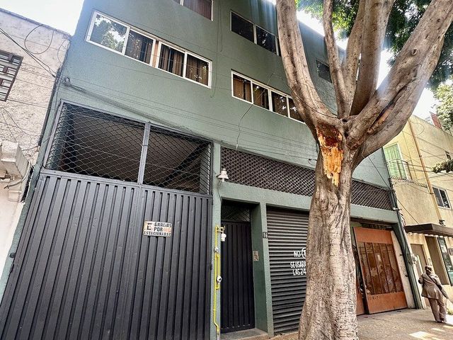 place photo 18