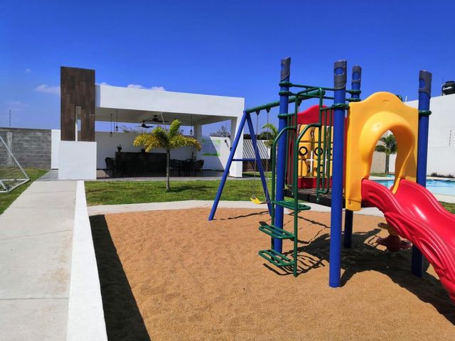 place photo 18