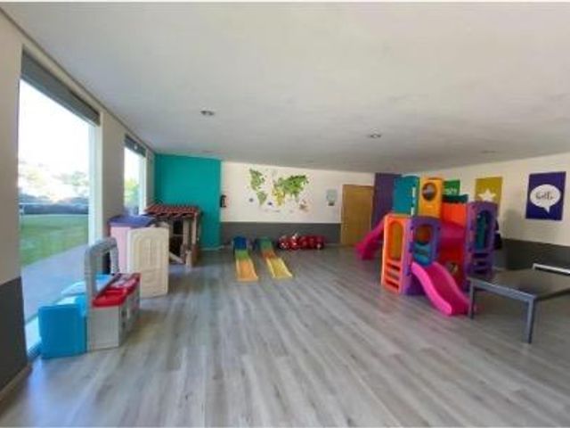 place photo 56