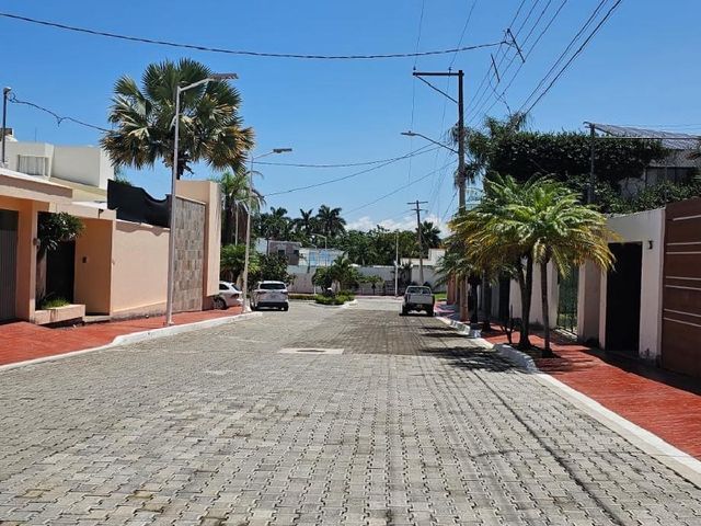 place photo 25