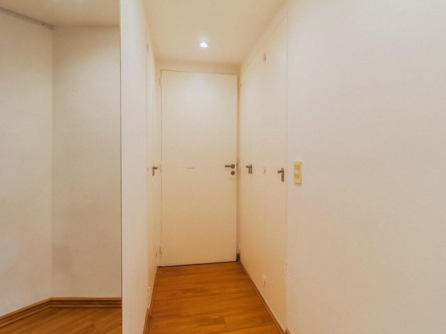 place photo 54
