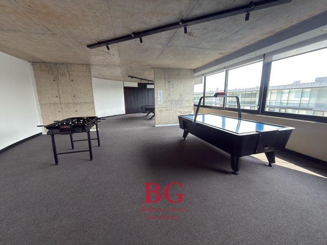 place photo 66