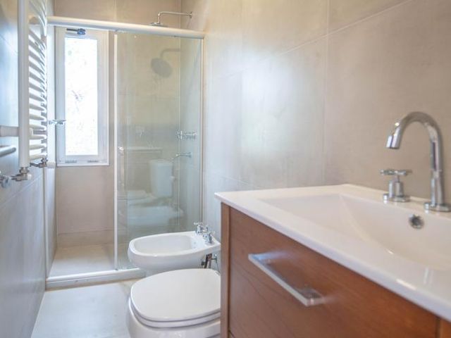 place photo 79