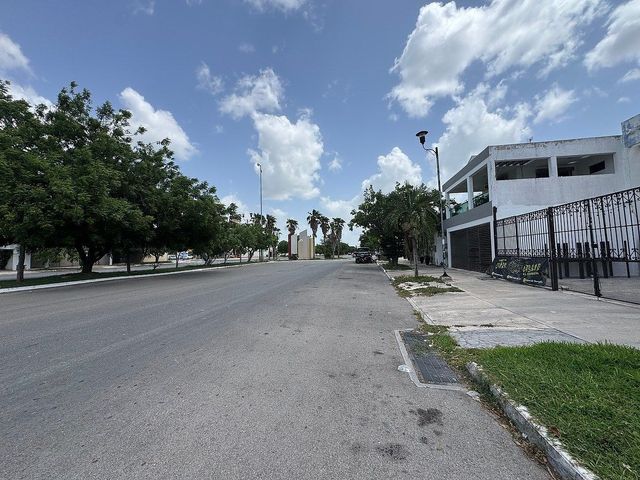 place photo 35