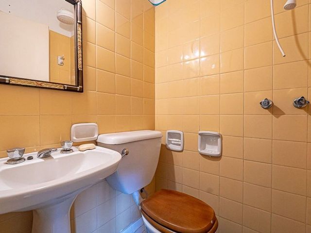 place photo 55