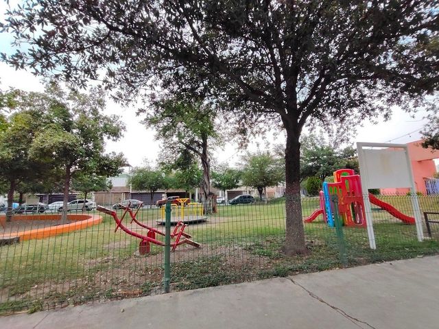 place photo 16