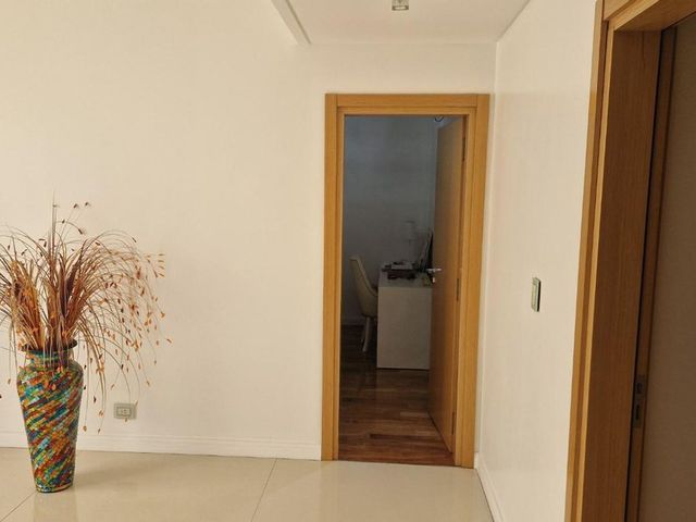 place photo 56