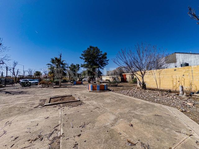 place photo 11