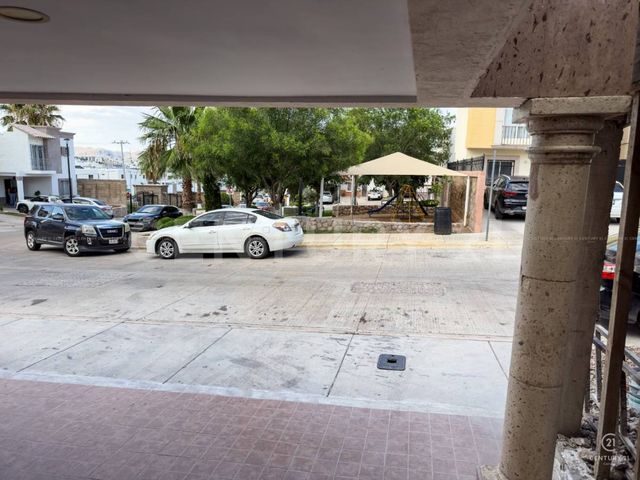 place photo 19