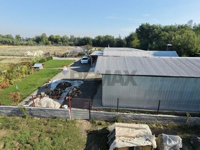 place photo 18