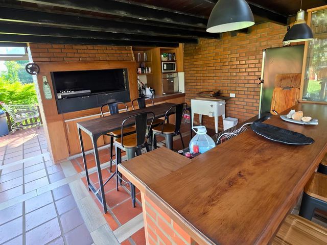 place photo 71
