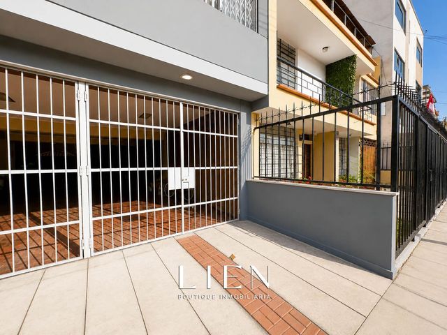 place photo 21