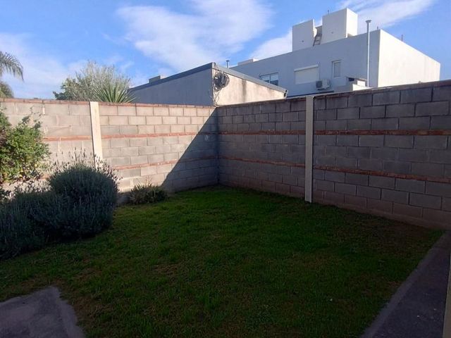 place photo 70