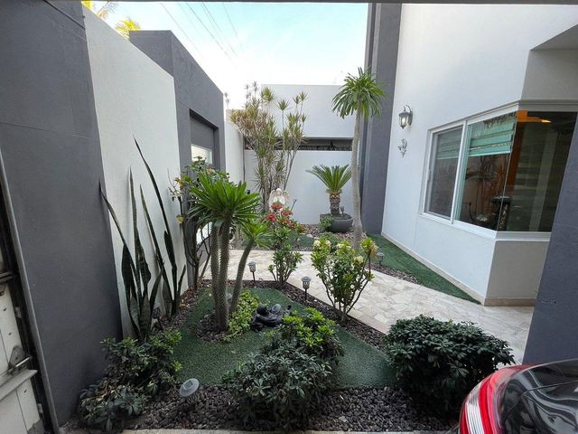 place photo 27
