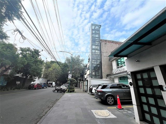 place photo 24