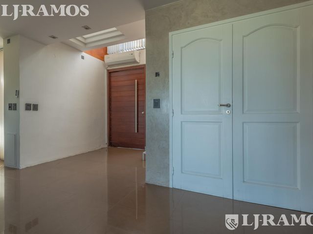 place photo 42