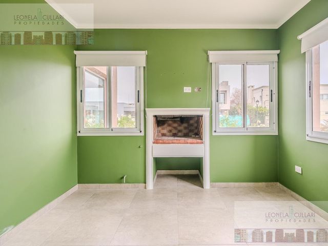 place photo 79