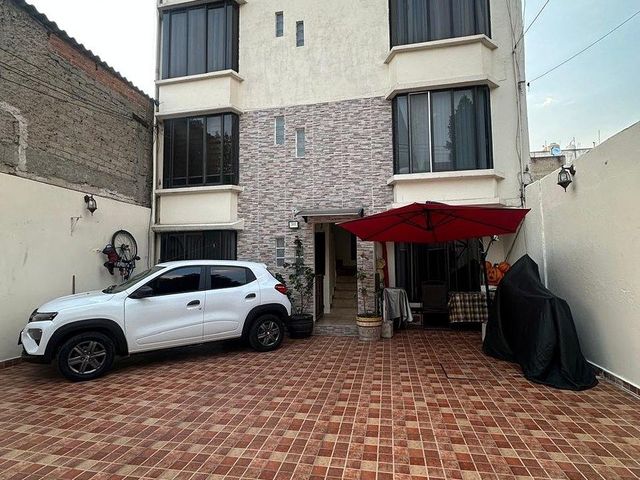 place photo 13