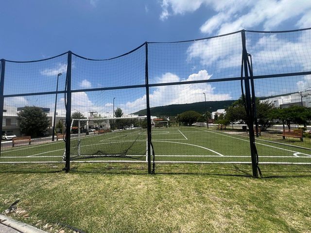 place photo 24