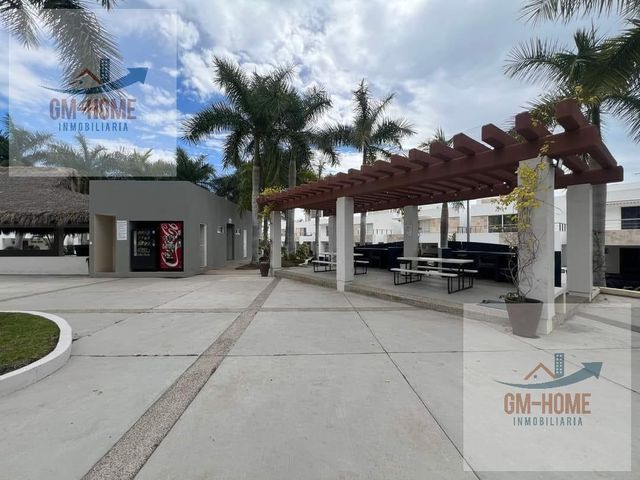 place photo 19
