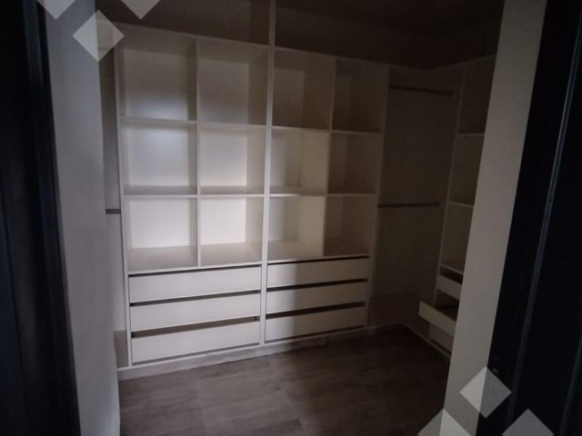 place photo 76