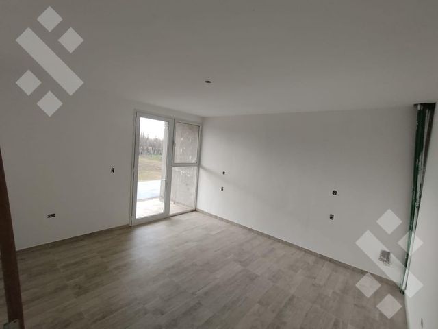 place photo 66