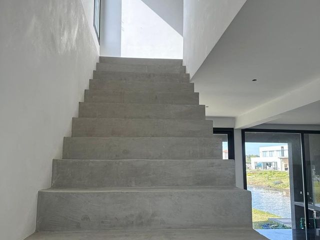 place photo 52