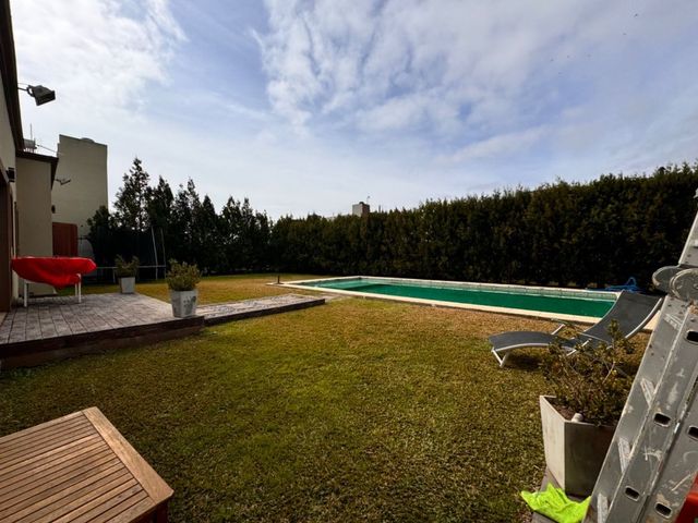 place photo 95