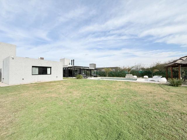 place photo 59