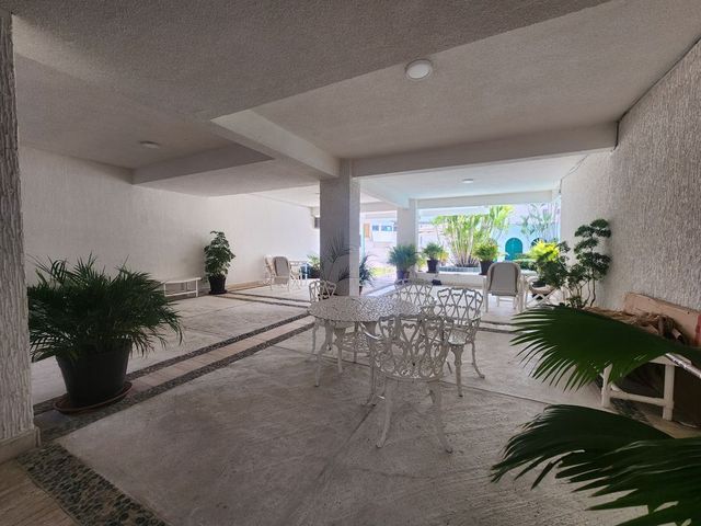 place photo 36