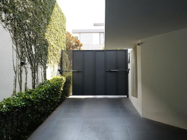 place photo 53