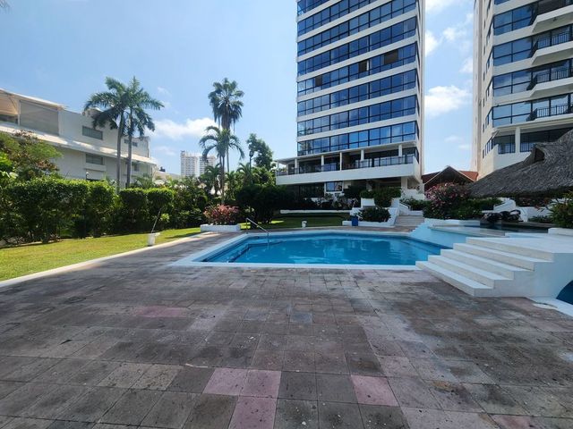place photo 48
