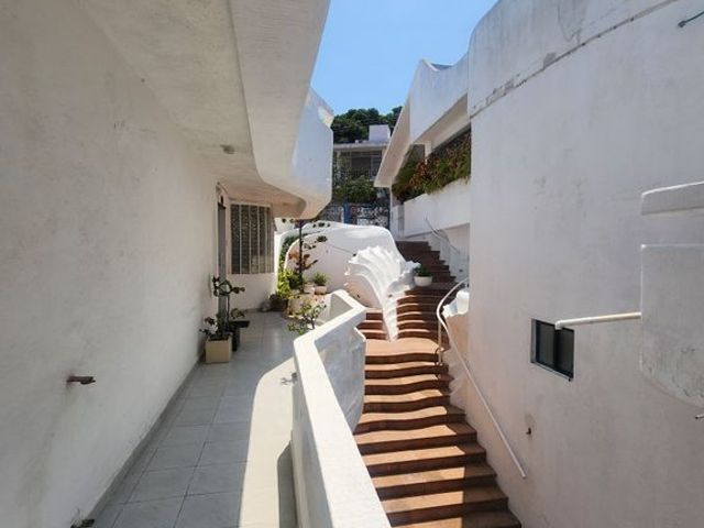 place photo 50