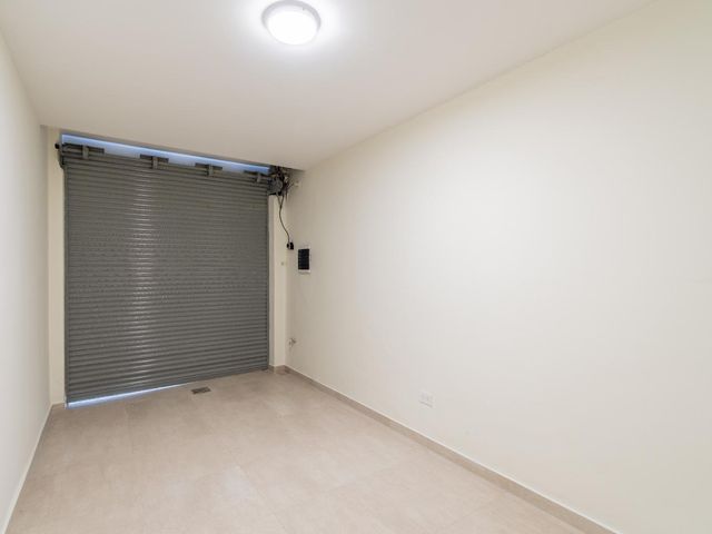 place photo 50