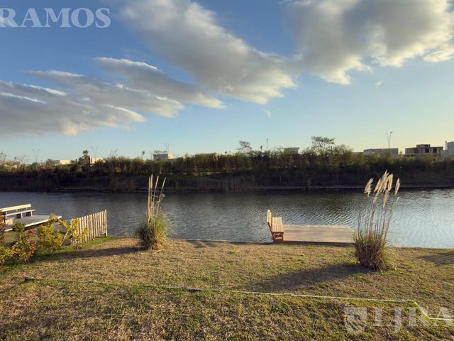 place photo 42