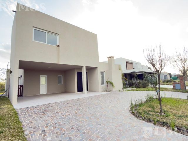 place photo 48