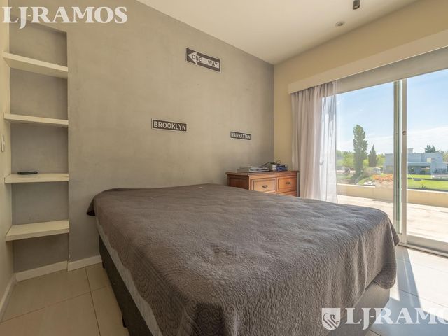 place photo 47
