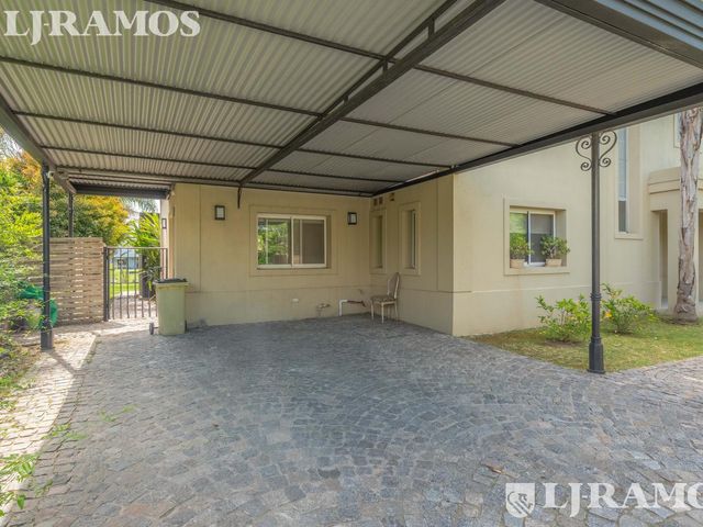 place photo 50