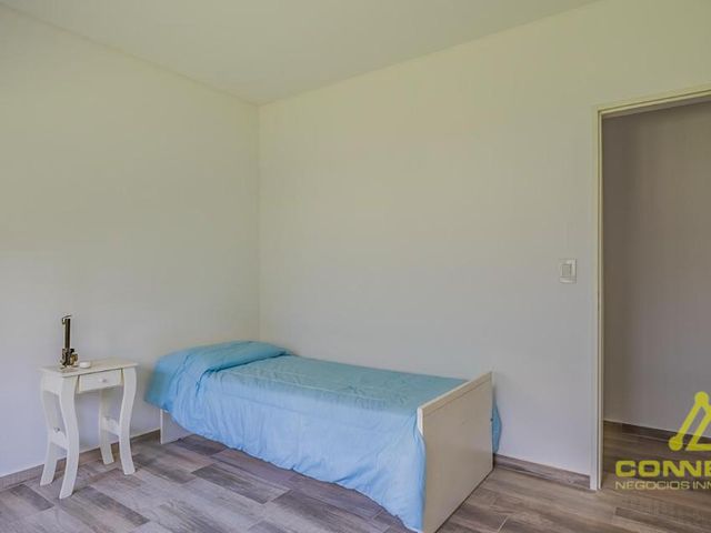 place photo 48